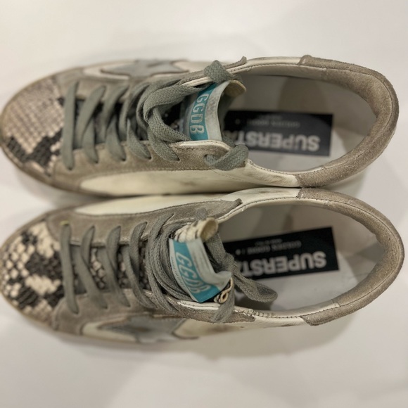 Like-new Golden Goose silver star snakeskin toe. Low sneakers - Picture 4 of 4